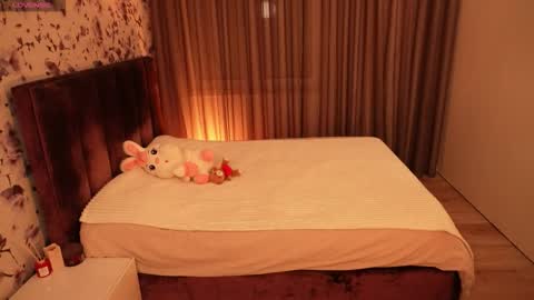 Chloe online show from 02.19.26