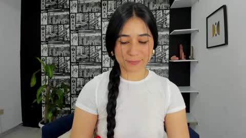 ChloeTurner  online show from 02.19.25