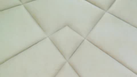 Chloe Vee online show from 03.26.26