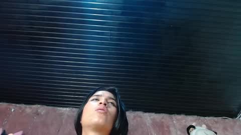 chlooe_zoe online show from 02.16.25