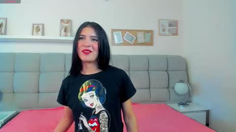 chlooe_zoe online show from 11.12.25