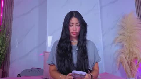 Snapshot of chlooee_ chatting on 05.27.26 Chlooe online show from 05.27.26