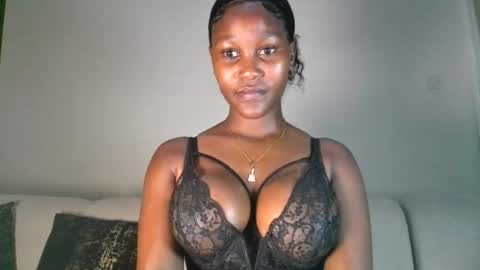 chocolate_divaa online show from 08.08.26
