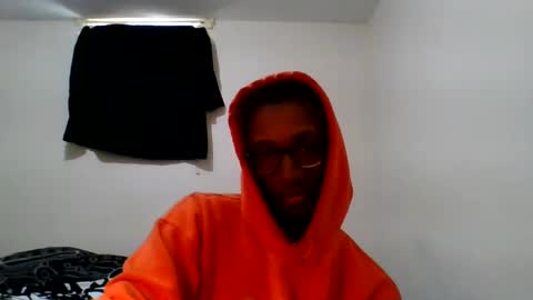 Snapshot of chocolatinhermoso chatting on 12.02.24 Chocolatinhermoso online show from 12.02.24