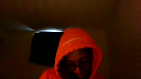 Snapshot of chocolatinhermoso chatting on 01.01.25 Chocolatinhermoso online show from 01.01.25