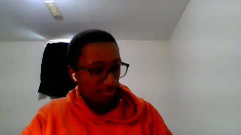 Snapshot of chocolatinhermoso chatting on 02.04.25 Chocolatinhermoso online show from 02.04.25