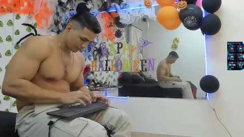 Chorey Thaylor online show from 10.11.25