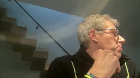 choupipat1 online show from 02.28.25