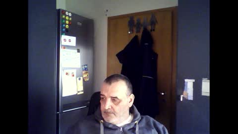 Chris online show from 01.04.25