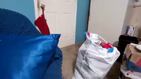 chris526520 online show from 02.24.25