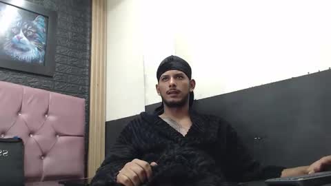 chris_dick2 online show from 10.21.25