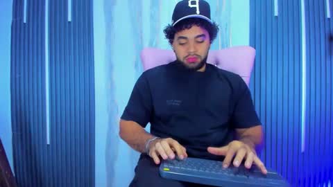 chris_evans00 online show from 02.25.26