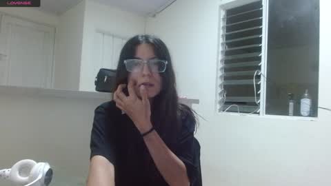 Christal Gil online show from 01.28.25