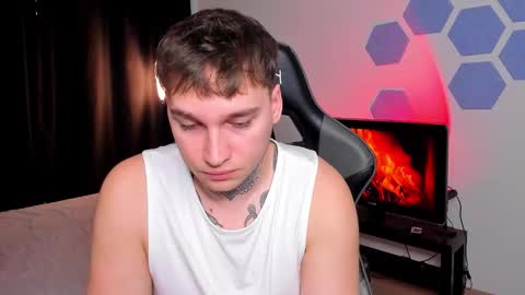 Chris Tyson online show from 12.04.25