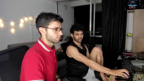 Im Chirs IM MODEL INDEPENDT online show from 02.05.25