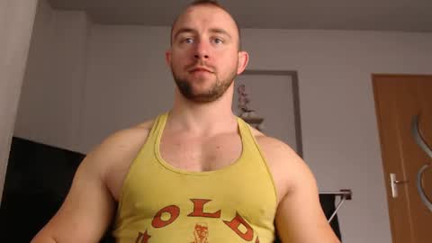 Snapshot of chrisbigbiceps chatting on 12.20.24 chrisbigbiceps online show from 12.20.24