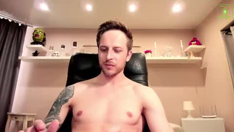 Chris online show from 06.11.26