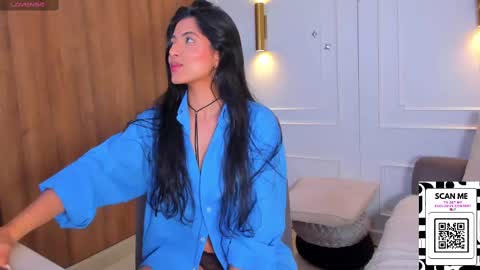 Snapshot of chrishell_ chatting on 02.22.25 Chrishell online show from 02.22.25