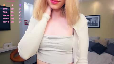 Lizz online show from 10.31.25