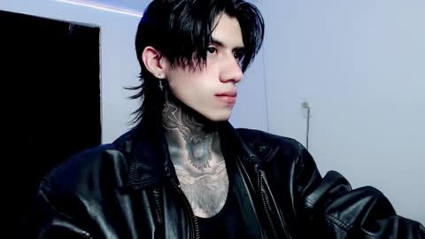 CHRIS  INDEPENT MODEL online show from 02.13.25