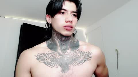 CHRIS  INDEPENT MODEL online show from 02.18.25