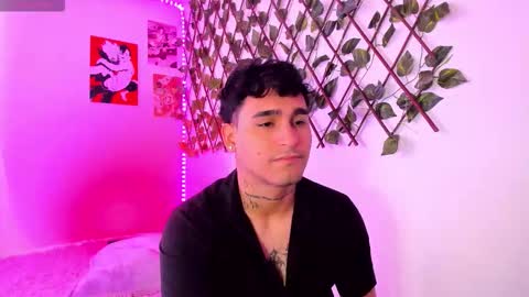 Christian Wang online show from 01.15.26