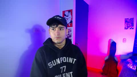 Snapshot of chriss_wg_ chatting on 02.21.26 Christian Wang online show from 02.21.26