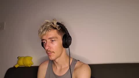 Christopher online show from 11.28.25