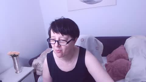 Christa online show from 06.11.26
