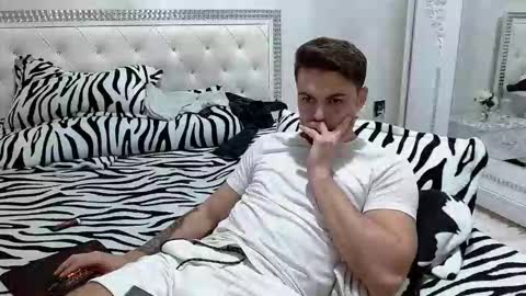 Snapshot of christianhot_ chatting on 11.23.25 Master Gab online show from 11.23.25