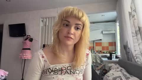 Snapshot of christiechorney chatting on 06.16.26 christiechorney online show from 06.16.26