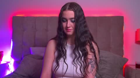 Christina online show from 01.26.25