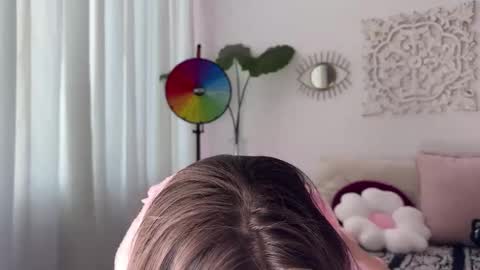 Christina Sage online show from 10.05.25