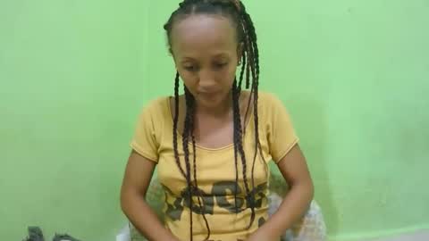 christine213 online show from 04.10.26