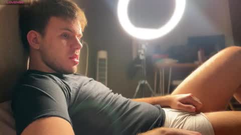 Christopher online show from 01.11.26