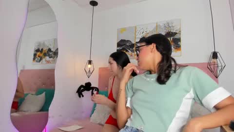 Snapshot of christy__ass chatting on 10.08.25 Christy online show from 10.08.25