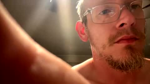 chriswells062590 online show from 03.31.26