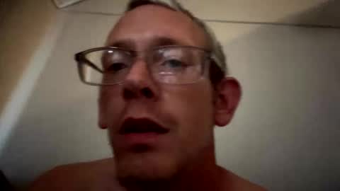 chriswells062590 online show from 04.19.26