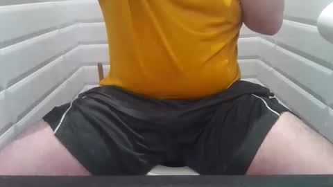 Snapshot of chubbycub14 chatting on 05.08.26 chubbycub14 online show from 05.08.26