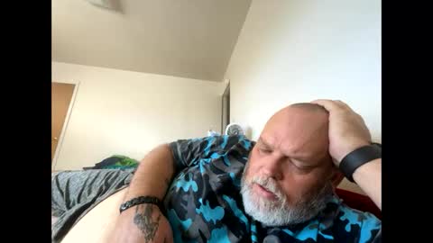 chubbyluvr42 online show from 11.13.25