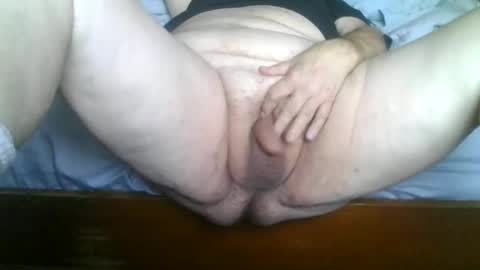 Snapshot of chubyluver11896 chatting on 12.26.24 chubyluver11896 online show from 12.26.24