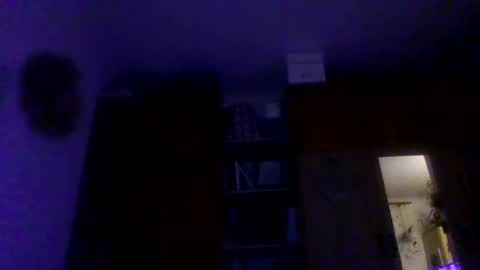 Snapshot of ciasnsyrize1996 chatting on 02.05.25 ciasnsyrize1996 online show from 02.05.25