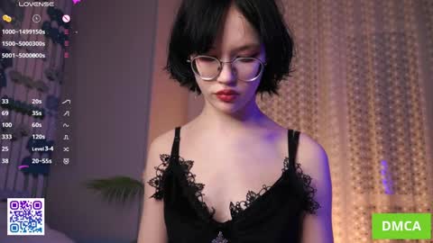 Snapshot of cinacandy chatting on 01.18.26 L online show from 01.18.26