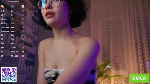 Snapshot of cinacandy chatting on 02.05.26 L online show from 02.05.26