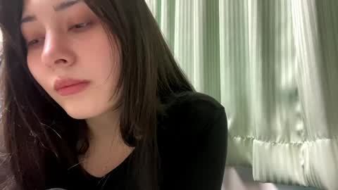 Snapshot of cindieknous chatting on 05.16.26 Lin online show from 05.16.26