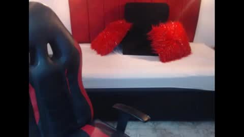 Snapshot of cindysweet_1 chatting on 11.21.25 Cindy online show from 11.21.25