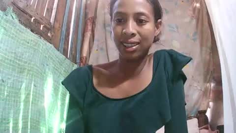 Snapshot of cindyx69q chatting on 11.25.25 cindyx69q online show from 11.25.25