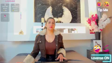 Cinthya  online show from 09.10.25