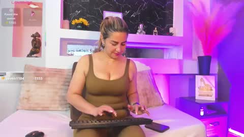 Cinthya  online show from 03.21.26