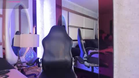 cinthya_walker1 online show from 03.24.26